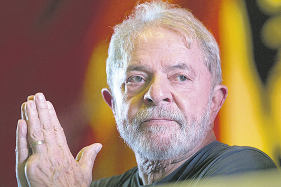 Lula está “rabioso pero no abatido” tras conocer la segunda condena en su contra por la causa Lava Jato en Brasil. (Fuente: EFE)