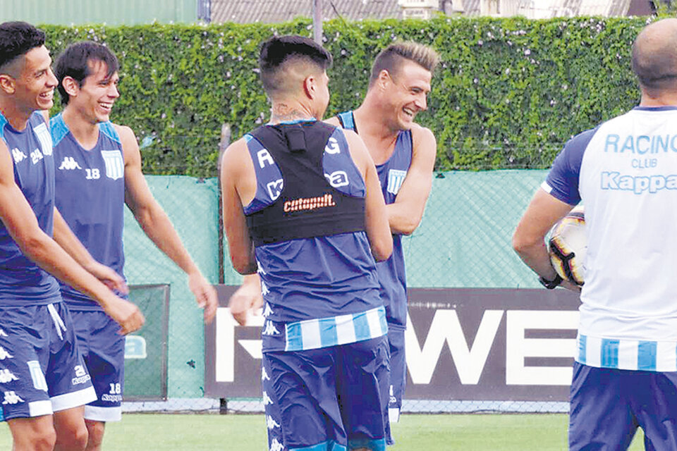 Racing presentará hoy un mix de titulares y suplentes, regulando fuerzas para defender la punta de la Superliga. (Fuente: Prensa Racing)