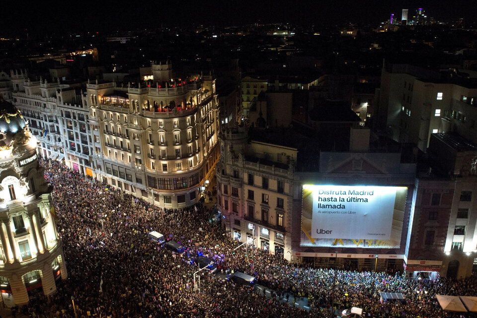Una multitud se manifestó en Madrid por el 8M. (Fuente: EFE)