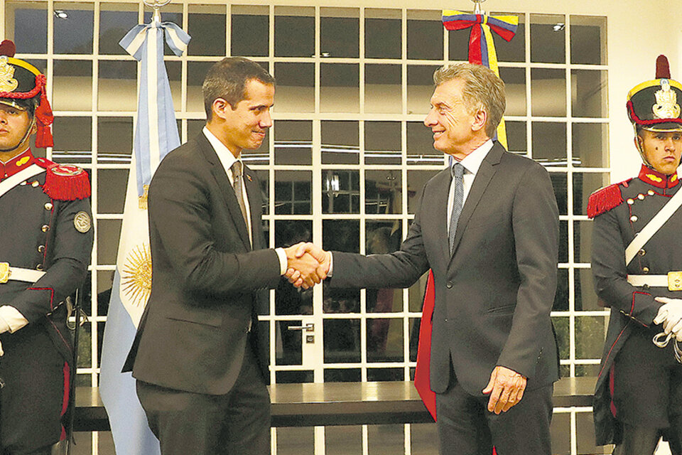 Uno de los reclamos es el reconocimiento de Macri al autoproclamado presidente Juan Guaidó.