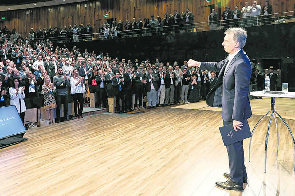 Mauricio Macri buscó mostrarse enérgico ante la platea oficialista. (Fuente: Télam)