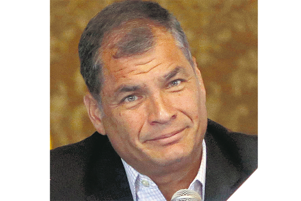 Exoneran a Correa de cargos de corrupción