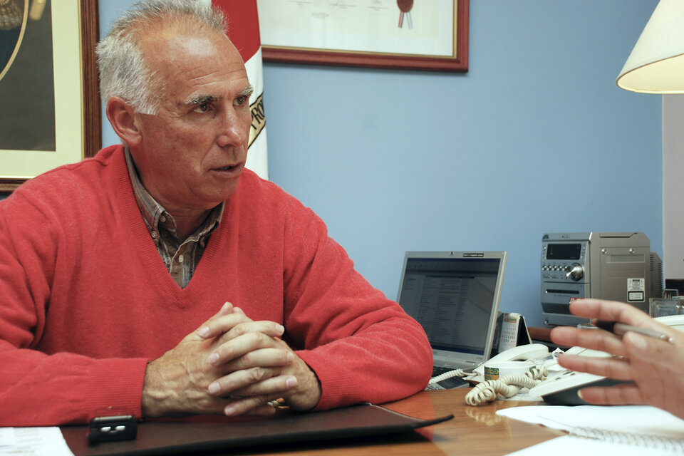 De Grandis, intendente de Puerto San Martín: "Ahora recibiremos a todos, el que quiera venir, que venga".