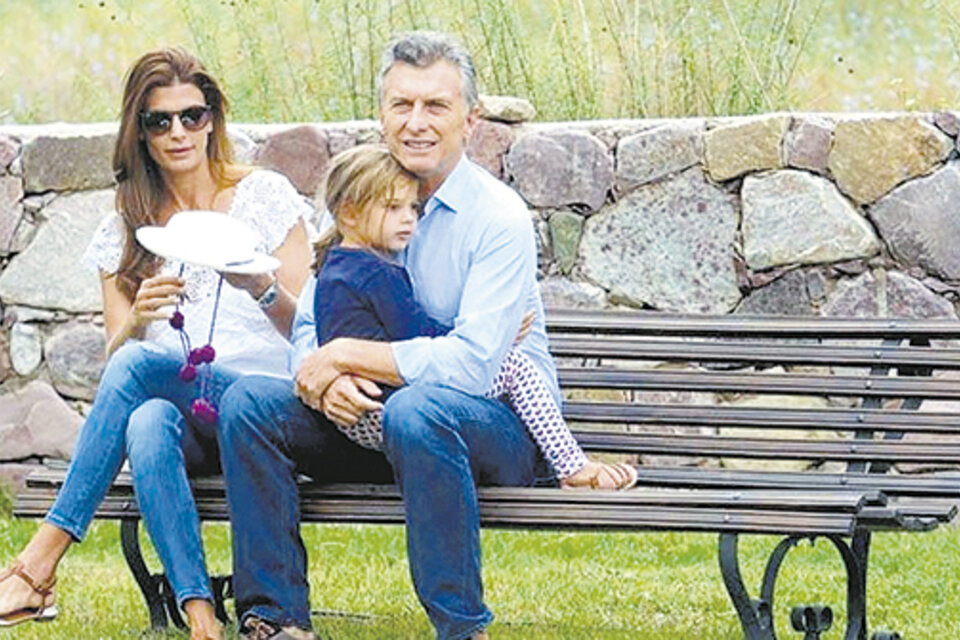 Mauricio Macri y su familia de nuevo de vacaciones.