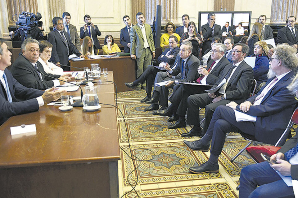 Los senadores postergaron la reunión para la próxima semana. (Fuente: Senado)