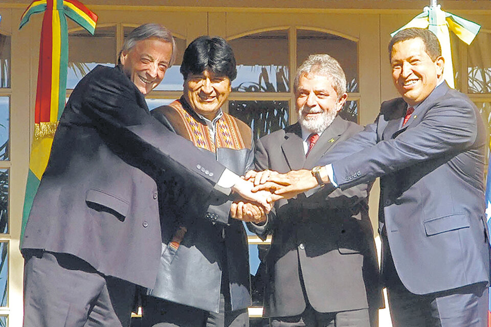 Kirchner, Evo, Lula y Chávez fueron protagonistas de la Unasur. (Fuente: Télam)
