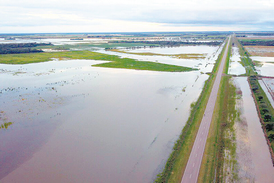 Imagen aérea de la región sudoeste de Chaco, afectada por la inundación. (Fuente: NA)