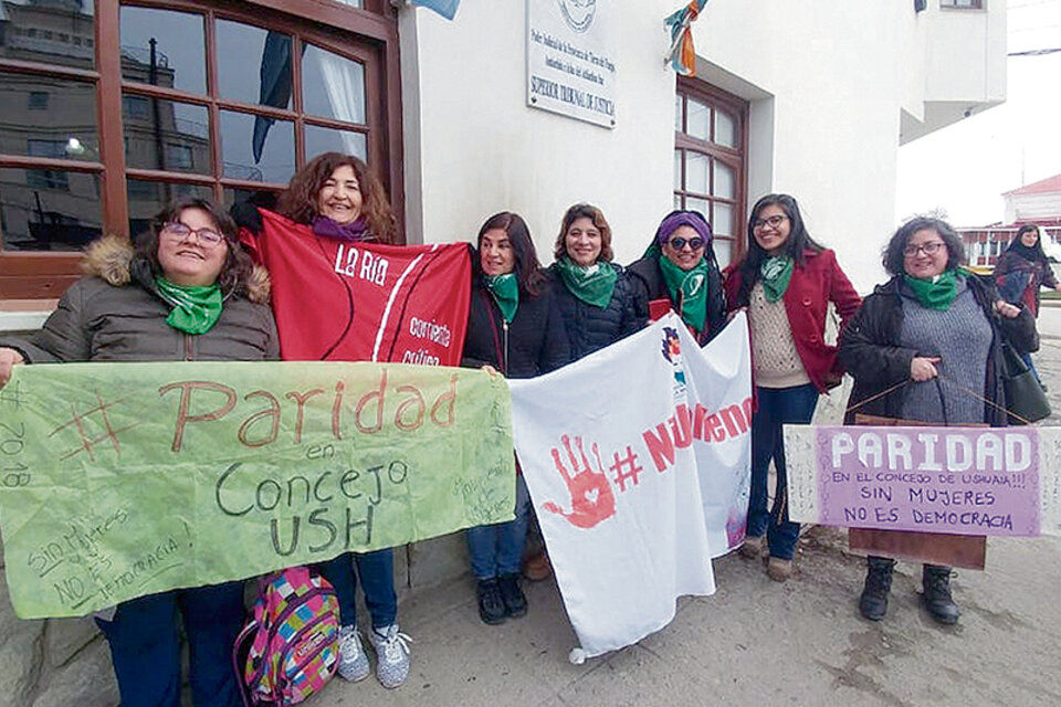 Las feministas de Ushuaia lograron la paridad.