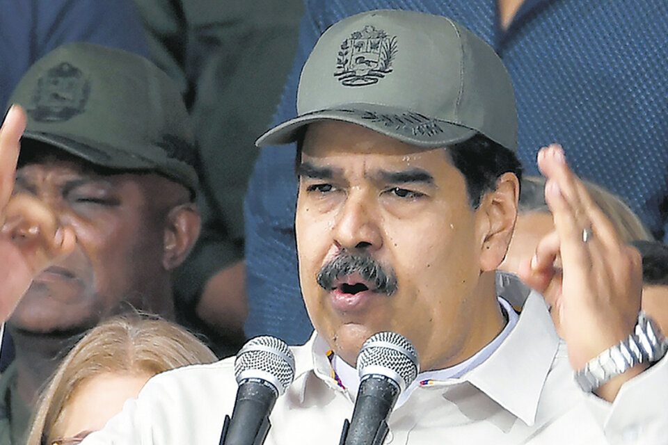 Maduro recordó las jornadas de abril de 2002, cuando el golpe contra Chávez fue derrotado. (Fuente: AFP)