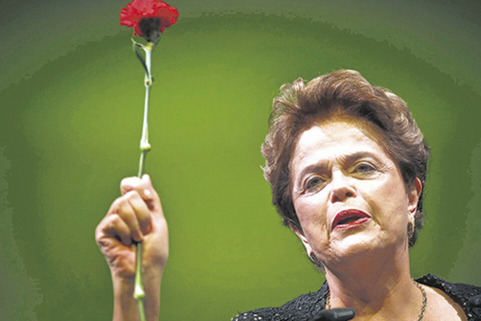“El principal objetivo del golpe fue enmarcar a Brasil en la agenda neoliberal que había sido derrotada .” (Fuente: EFE)