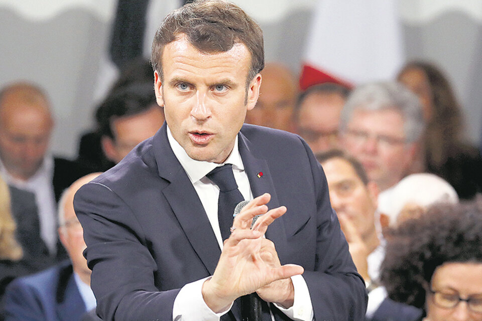 Macron asumió en persona el cara a cara con los franceses ante la presión de los chalecos amarillos.