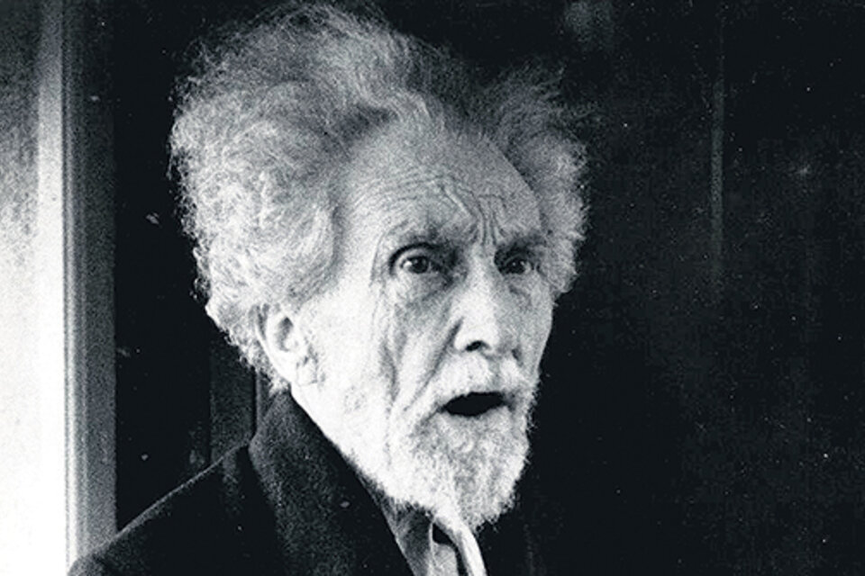 Ezra Pound empezó a tallar en castellano recién hacia los años 70 y 80, dice Jorge Fondebrider.