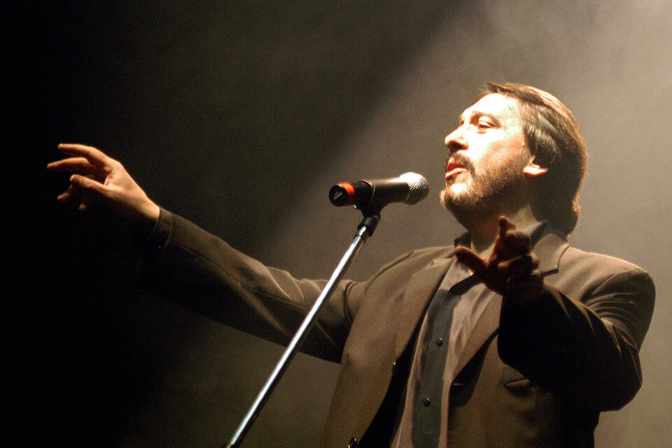 Llopis viene de presentar su obra-homenaje en el Festival de la Palabra, en Córdoba.