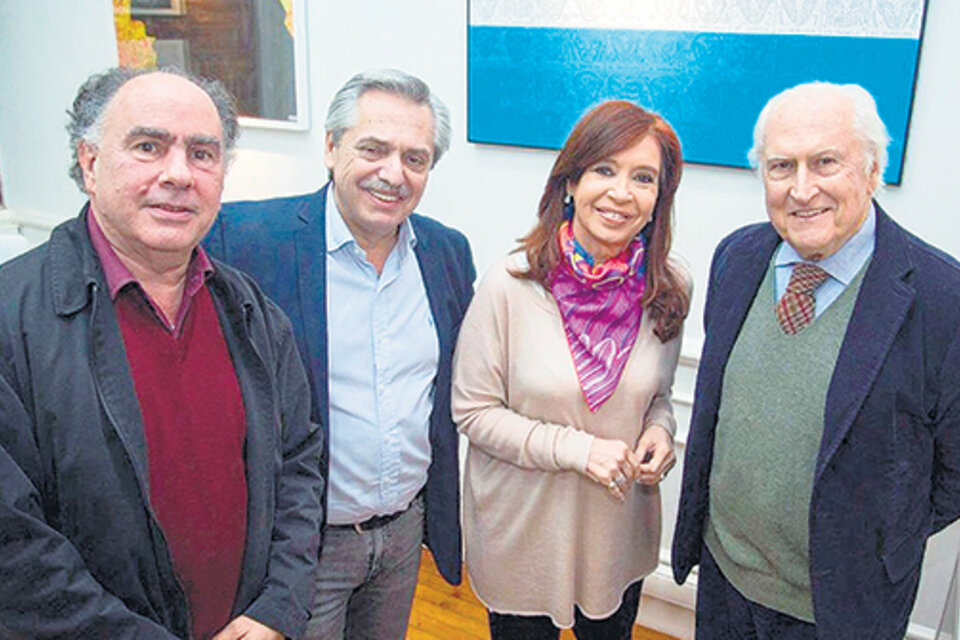 Mario Cafiero, Alberto Fernández, Cristina Kirchner y Pino Solanas, ayer.
