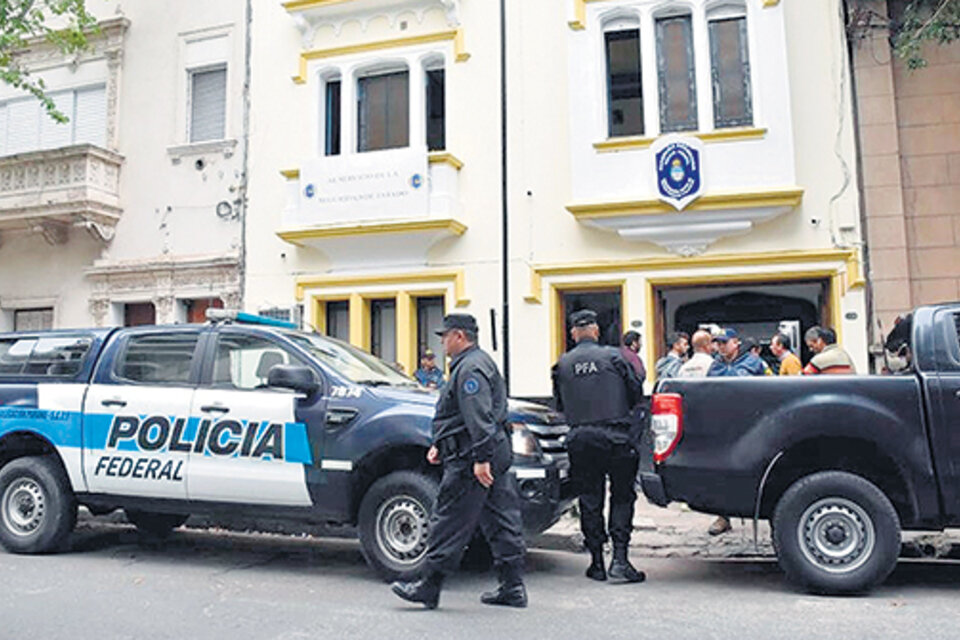 La detención de los federales la llevaron a cabo los mismos federales.