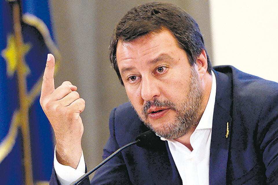 Para Salvini, el tema migratorio es clave, como lo es para sus colegas de Austria, Hungría y Polonia.