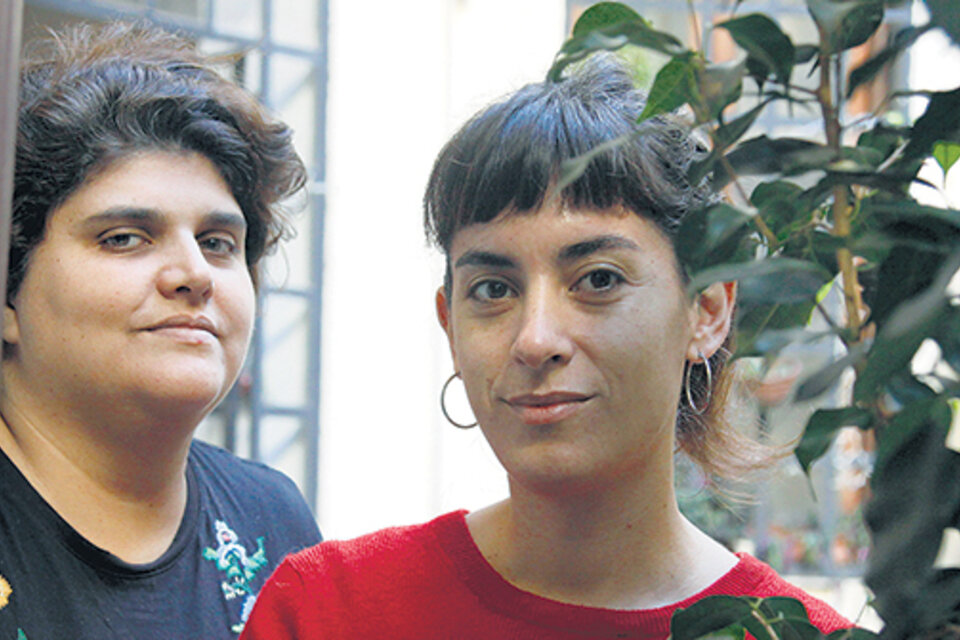 Vanina Montes y Maruja Bustamante participan del ciclo en el espacio Margen del Mundo. (Fuente: Jorge Larrosa)