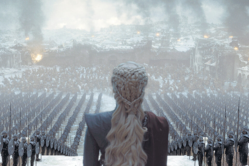 Daenerys Targaryen no sólo provocó fuego en King’s Landing: las redes sociales también ardieron.