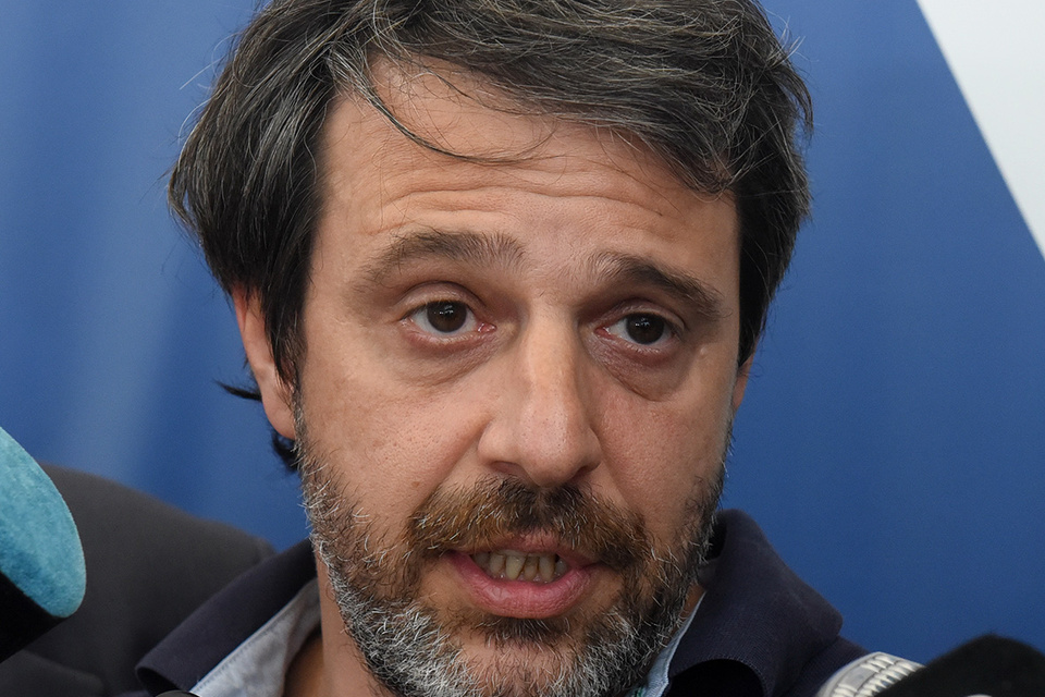 Lo barato que salió muy caro | Falta de inversión y... | Página12