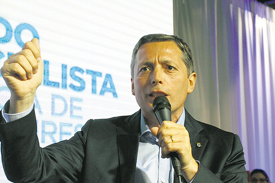 El presidente del PJ bonaerense, Fernando Gray, preocupado por los decretos electorales. (Fuente: Bernardino Avila)