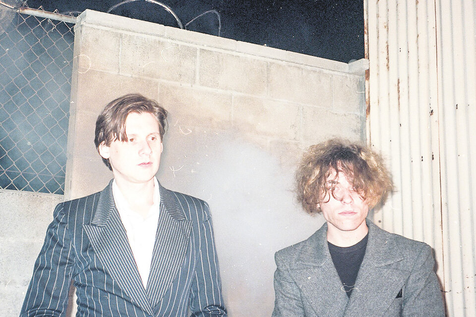 SAM FRANCE Y JONATHAN RADO SON FOXYGEN