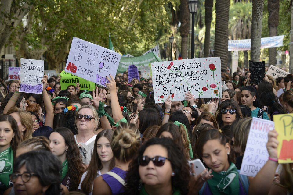 El poder de movilización del feminismo no tiene su reflejo en la lista de Diputados. (Fuente: Andres Macera)