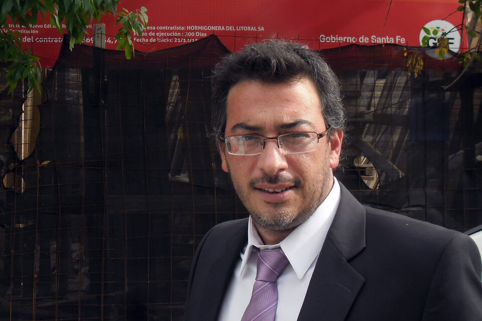 Director del Registro Civil santafesino, Gonzalo Carrillo.