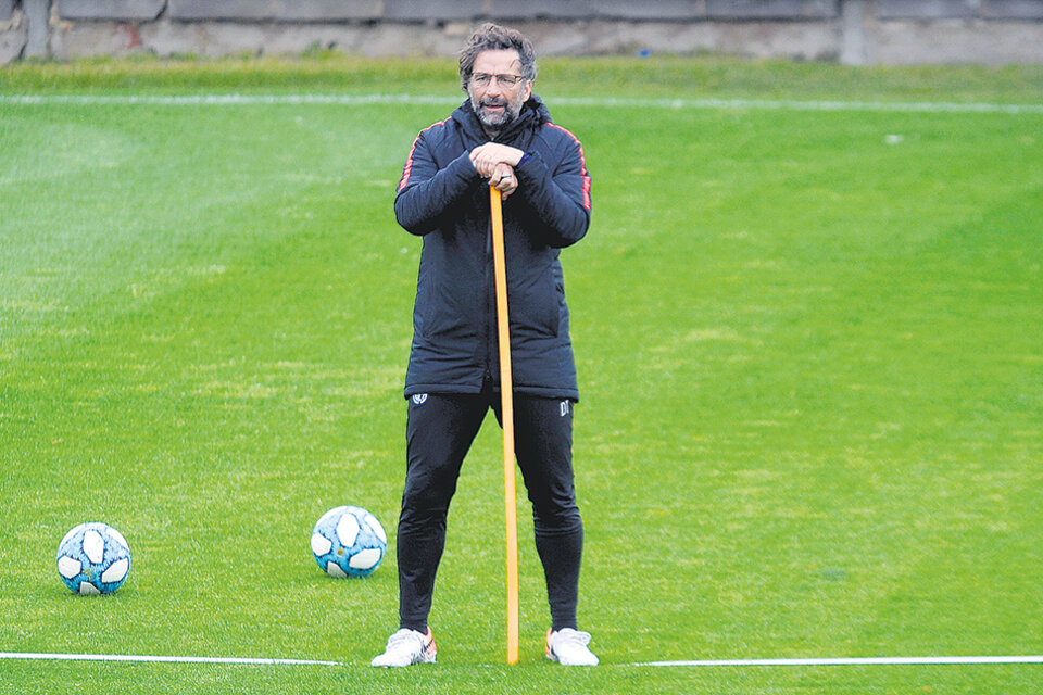 A pesar de los malos resultados, Pizzi cree en su San Lorenzo.  (Fuente: Fotobaires)