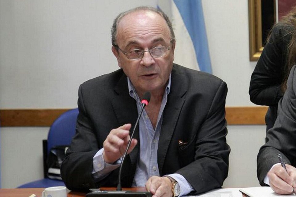 Leopoldo Moreau, presidente de la Bicameral de seguimiento de los organismos de Inteligencia. 