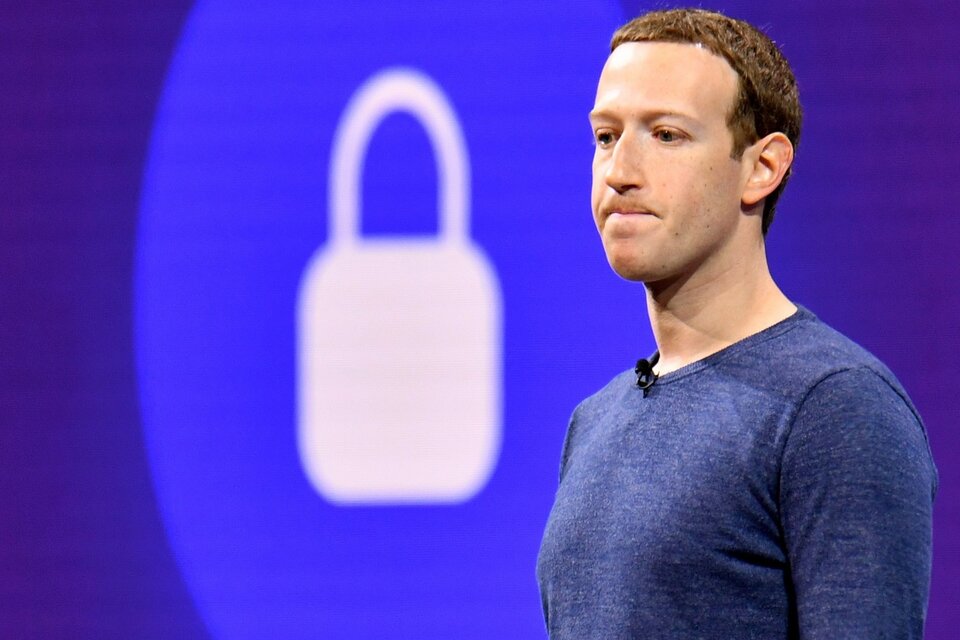 Mark Zuckerberg mantiene el control de Facebook gracias a que conserva la mayoría de las acciones con derecho a voto. (Fuente: AFP)