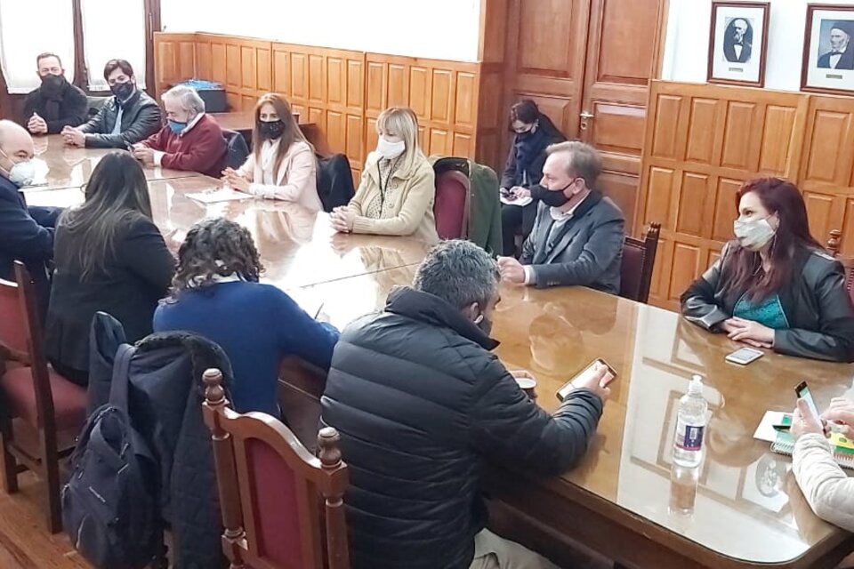 Casi 20 diputados fueron a escuchar a Cornejo en la Comisión de DDHH