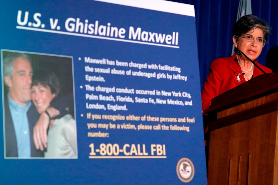 El FBI detuvo a la expareja de Jeffrey Epstein por la trama de abuso de menores  (Fuente: EFE)