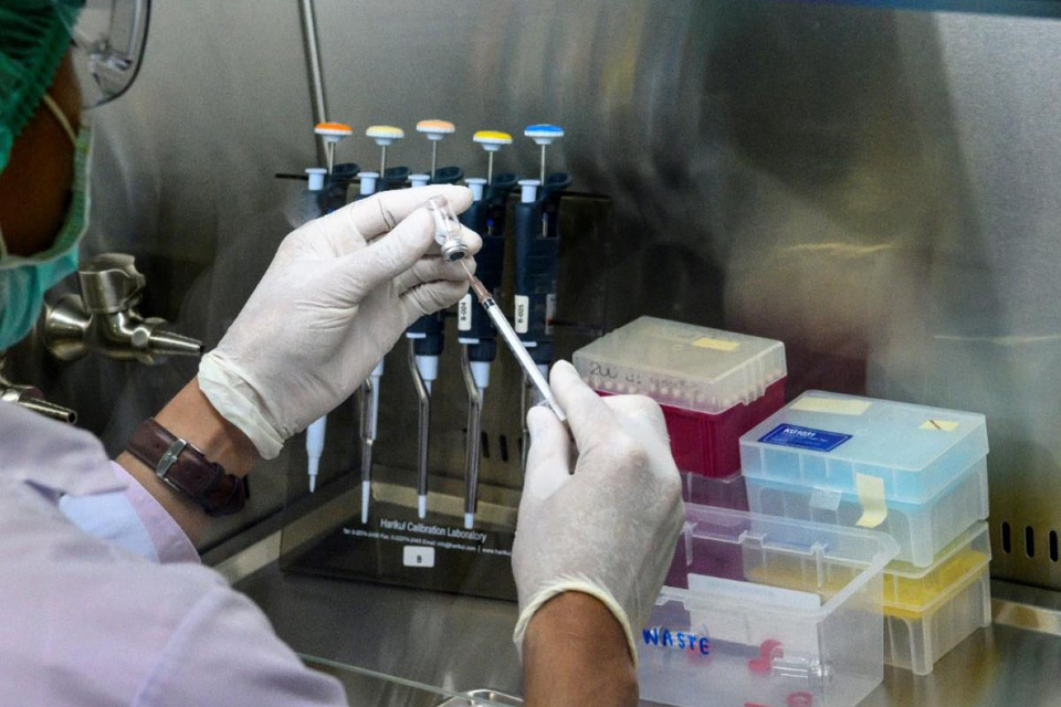 Pfizer y BioNTech revelaron que consiguieron avances significativos en su vacuna contra el coronavirus.
