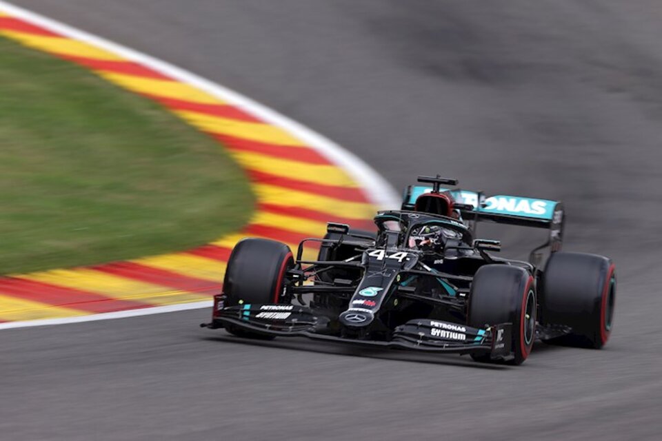 Hamilton voló sobre la pista en Spa-Francorchamps.  (Fuente: EFE)