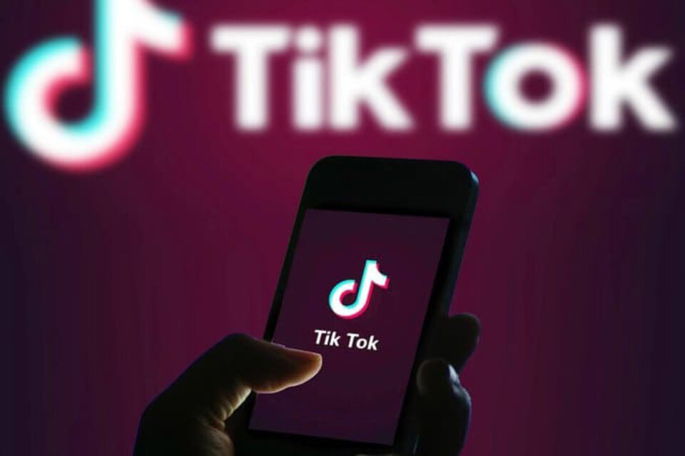 TikTok fue descargada 175 millones de veces en Estados Unidos y cerca de 1000 millones en el resto del mundo.