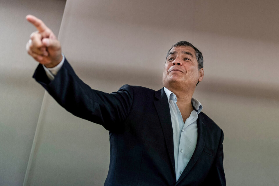 El expresidente Rafael Correa será candidato a la vicepresidencia. (Fuente: AFP)