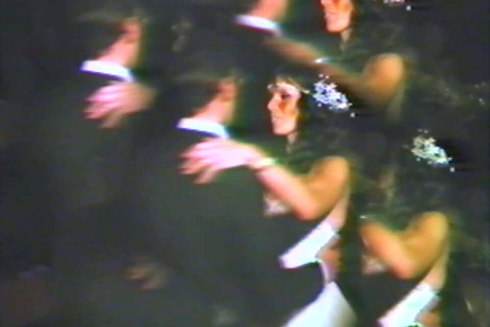 Silvia Zabaljáuregui el día de su casamiento, en un fotograma del documental Silvia.