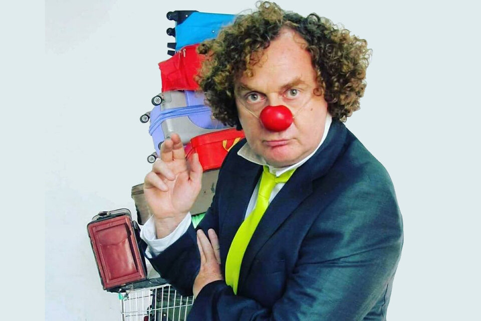 Mr. Piola, el clown que encarna Chamé Buendía.
