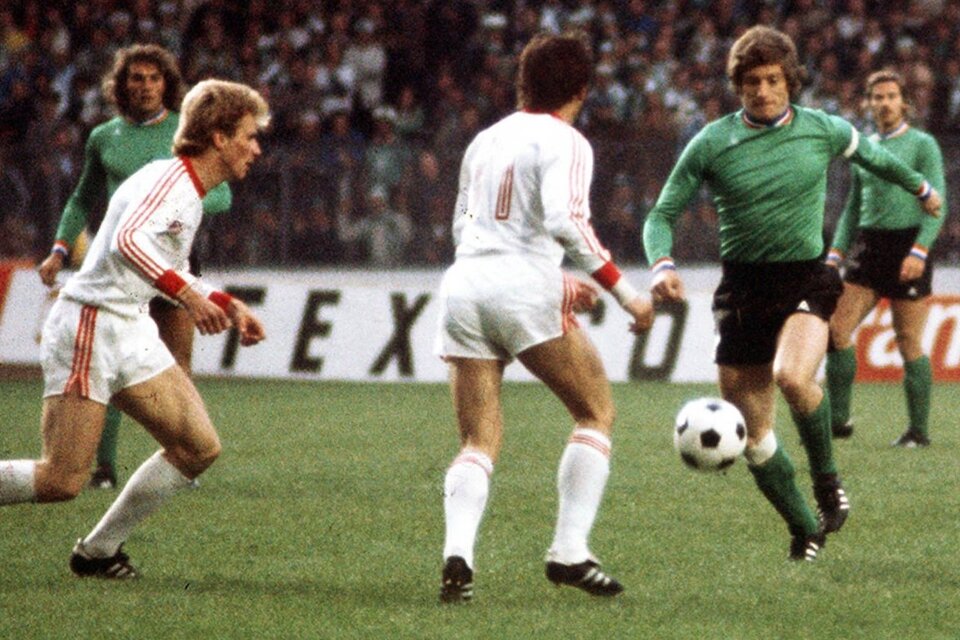 El partido se jugó la noche del 12 de mayo de 1976. (Fuente: Prensa Bayern Múnich)
