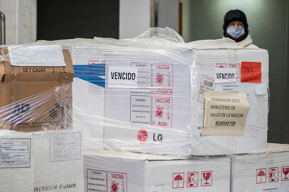 Guardar las vacunas vencidas desde 2018 en el Frigorífico Oneto le costó al Estado 14.672.350 de pesos. Ahora destruirlas costará unos 4.370.000 de pesos.