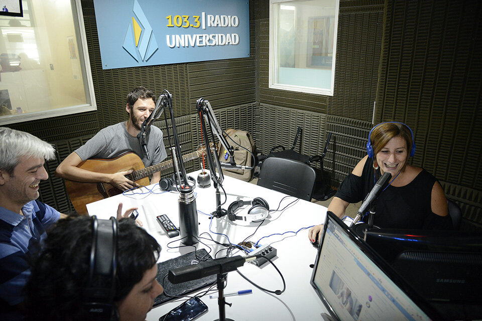 Radio Universidad de Rosario comenzó a transmitir en 1994.  (Fuente: Andres Macera)
