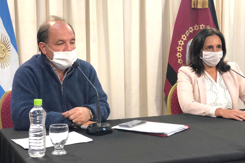 Ricardo Villada y Josefina Medrano  (Fuente: Gobierno de Salta)