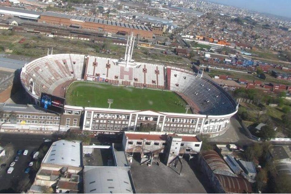 Vista panorámica del Tomás Adolfo Ducó, el estadio de Huracán.