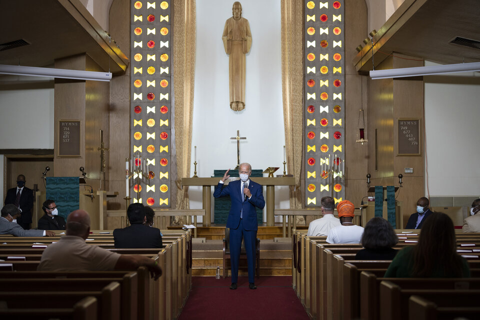 Biden habla en una iglesia luterana en Kenosha, Wisconsin. (Fuente: AFP)