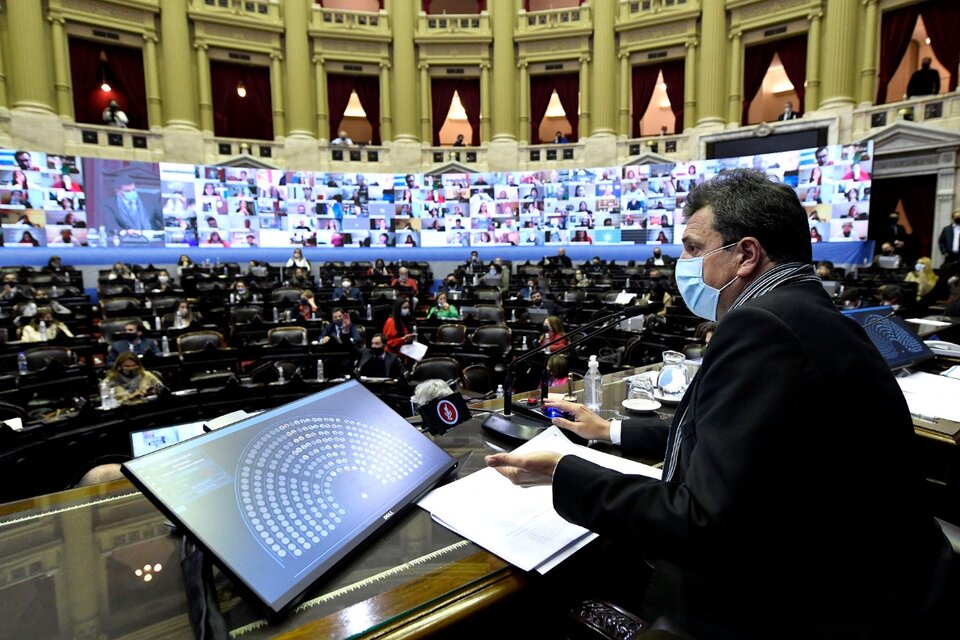 La Cámara de Diputados se convirtió en el principal escenario de disputa.