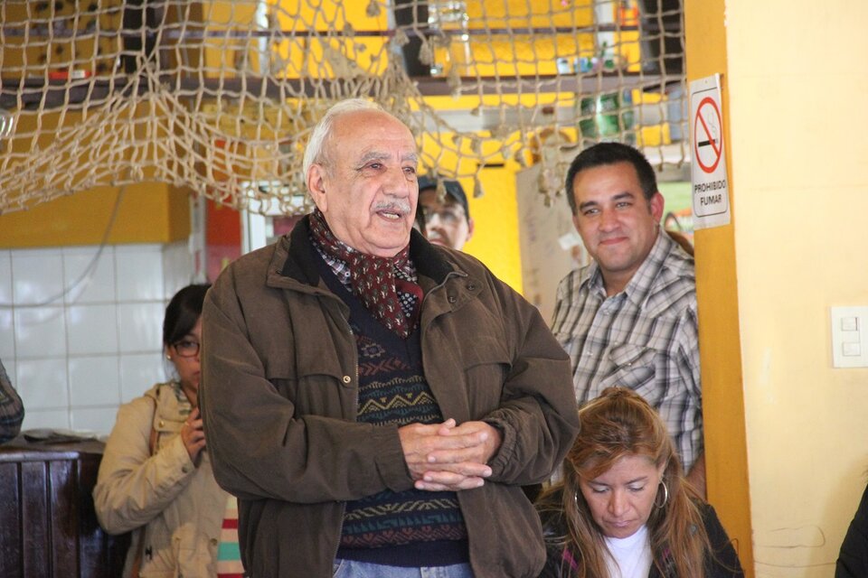 "Muy pocos han tenido la suerte de recuperar aunque sea sus huesitos para cerrar el duelo, poder ponerlos en una urnita, en algún lugar, para poder llevar una flor e ir a hablar con esos huesitos", dijo alguna vez. Él no pudo.