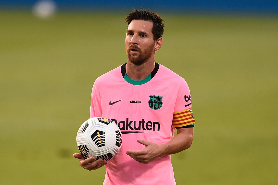 Messi volvió al gol tras la novela del burofax.