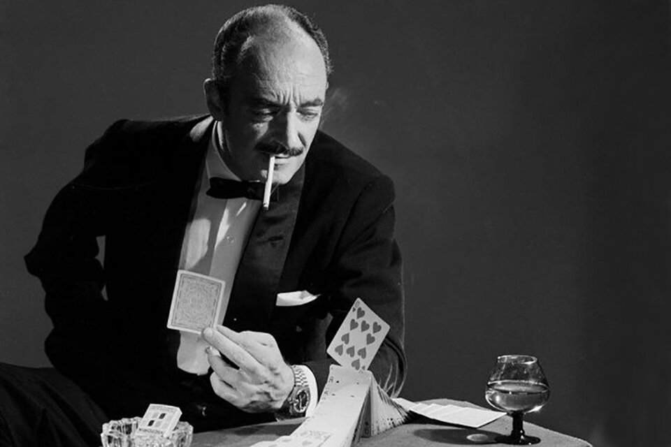 El 24 de septiembre de 1928 nació René Lavand, el ilusionista que maravilló a varias generaciones con sus trucos con una sola mano.