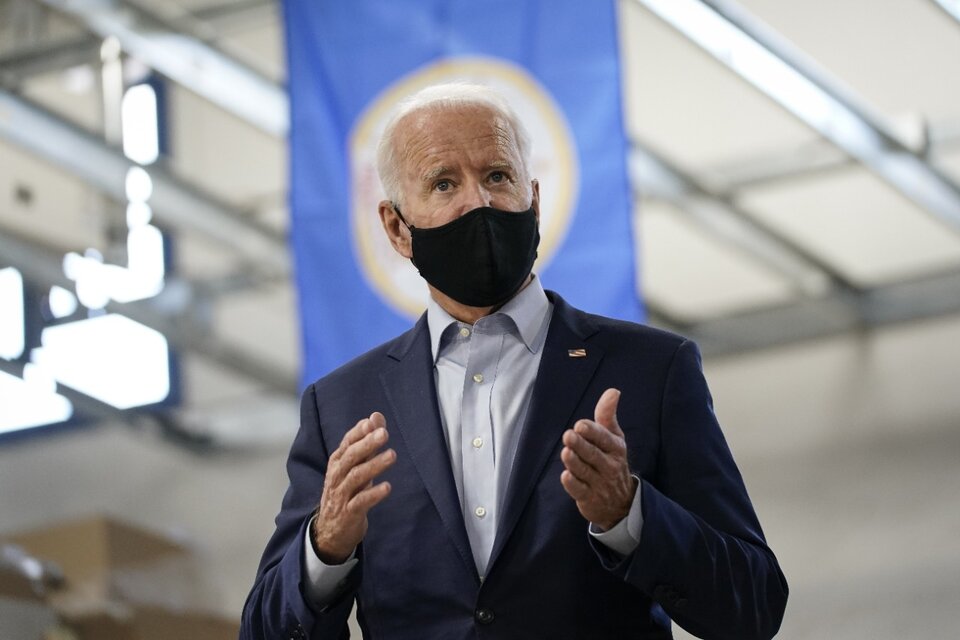 Joe Biden, de campaña en Minnesota, lidera en las encuestas. (Fuente: AFP)