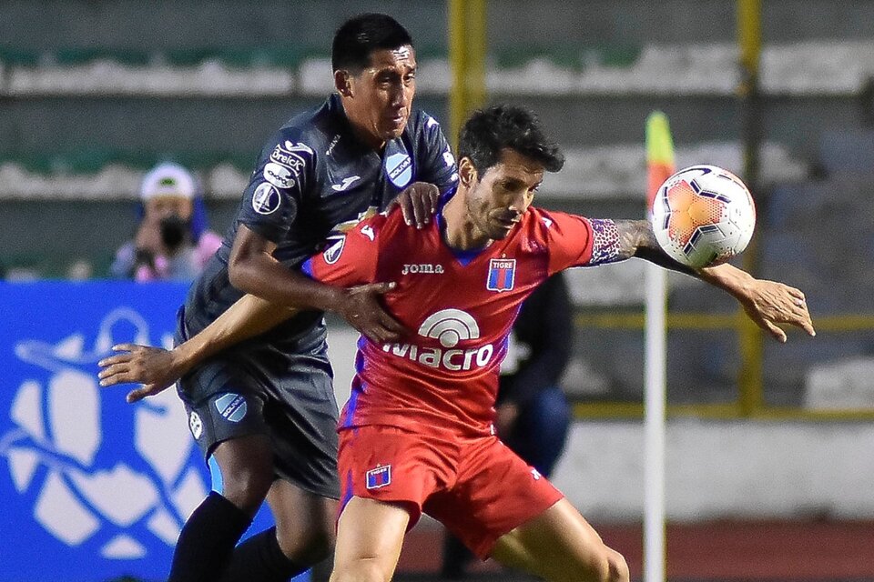 La ida fue 2-0 para Bolívar en La Paz. (Fuente: Fotobaires)